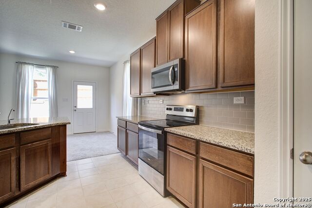 Image 8 of 28 For 14839 Vance Jackson  Unit