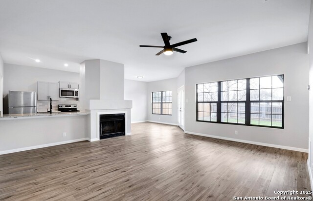 Listing photo id 2 for 7106 Grassy Trail