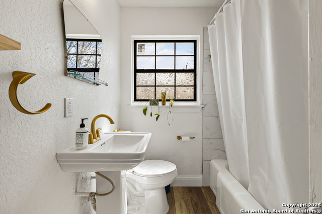 Image 7 of 14 For 1034 West Wildwood Dr