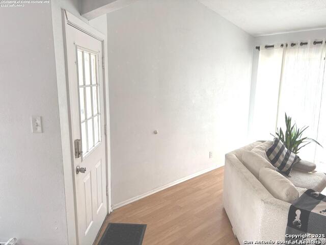 Image 6 of 32 For 3960 Heritage Hill Dr