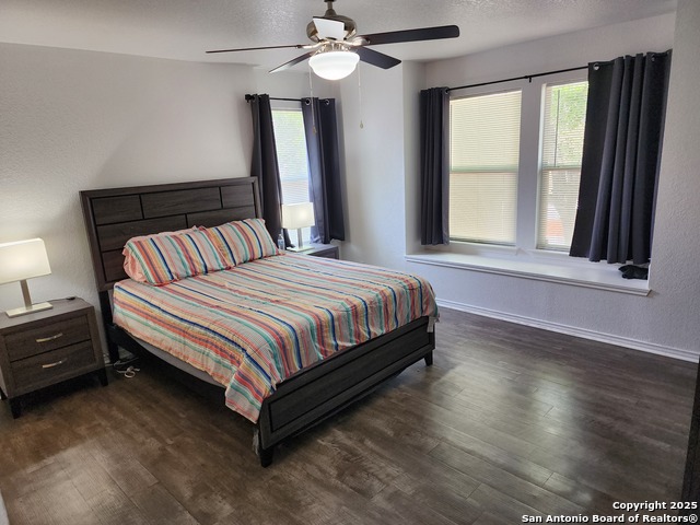 Listing photo id 11 for 8118 Sandbar