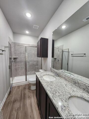 Image 13 of 24 For 443 Emma Drive