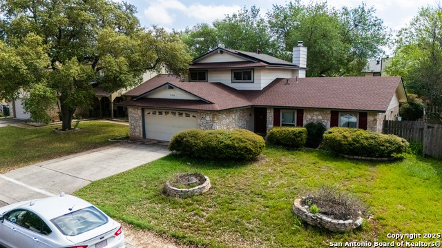 Image 15 of 17 For 8206 Evert  