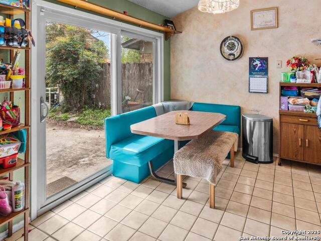 Image 6 of 17 For 8206 Evert  