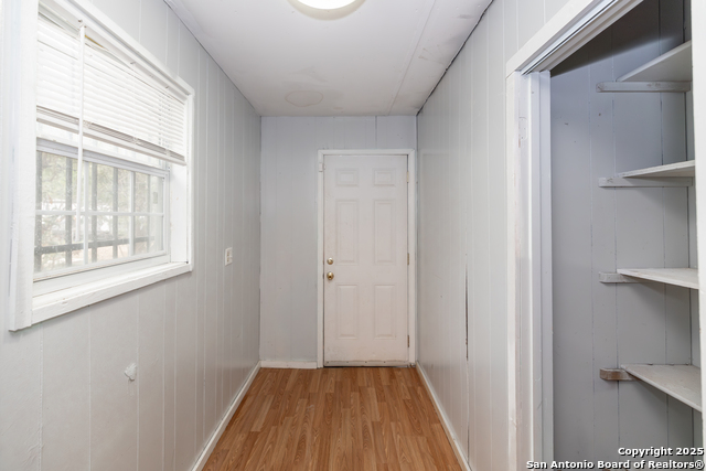 Image 6 of 9 For 525 Avenue D