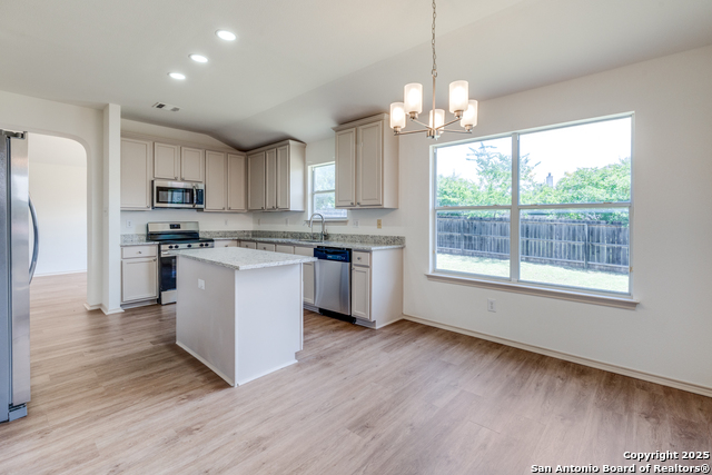 Listing photo id 13 for 10122 Oak Saddle