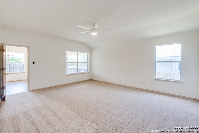 Listing photo id 17 for 10122 Oak Saddle