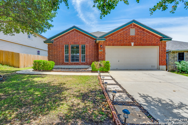 Listing photo id 1 for 10122 Oak Saddle