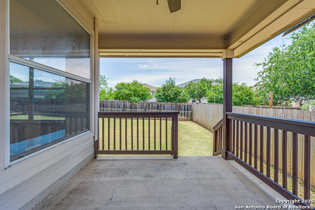 Listing photo id 28 for 10122 Oak Saddle