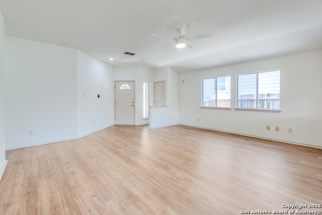Listing photo id 4 for 10122 Oak Saddle