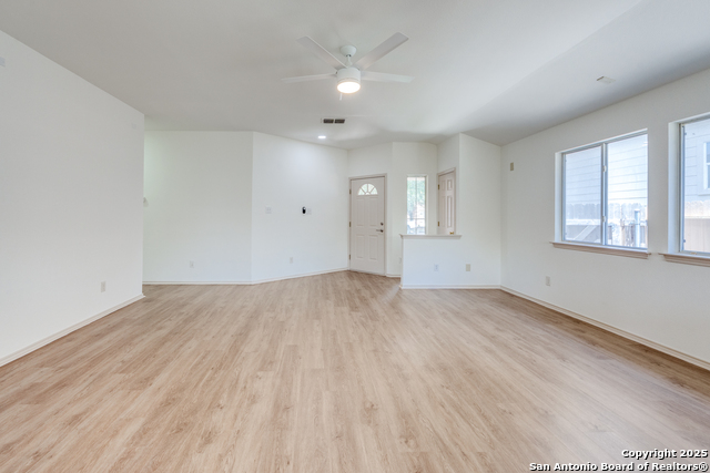 Listing photo id 5 for 10122 Oak Saddle