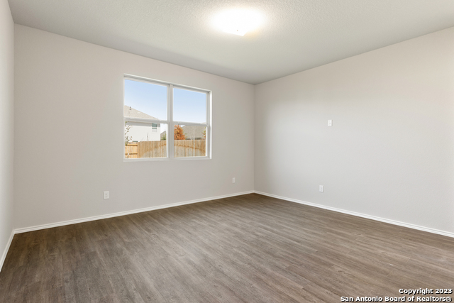 Image 8 of 17 For 4922 Blue Ranch