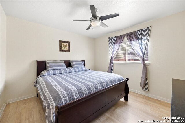 Listing photo id 16 for 3418 Marble Spur