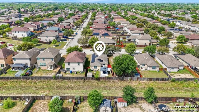 Listing photo id 34 for 3418 Marble Spur
