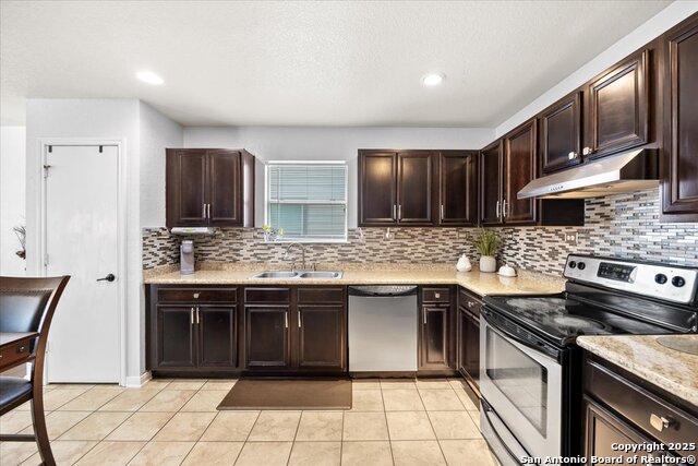 Listing photo id 6 for 3418 Marble Spur