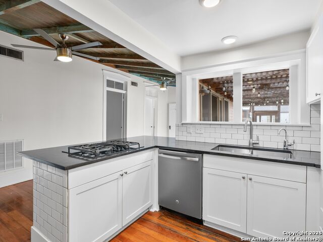 Image 11 of 32 For 315 Barrera St