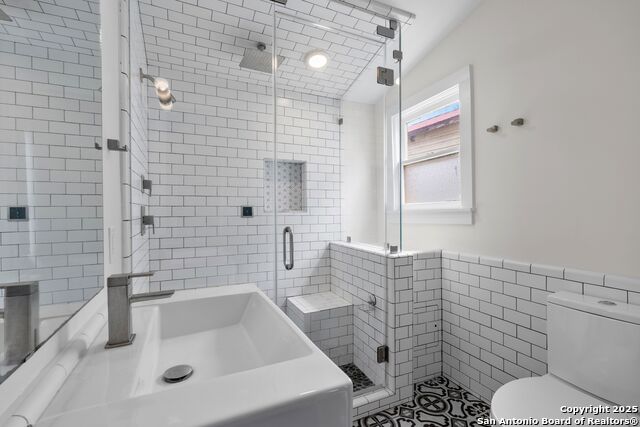 Image 13 of 32 For 315 Barrera St