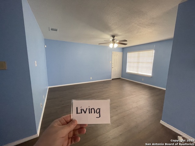 Image 3 of 21 For 5044 Ayrshire Dr