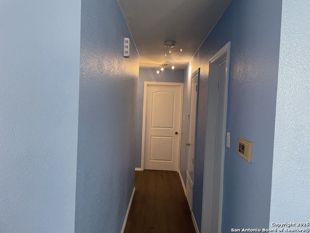 Image 5 of 21 For 5044 Ayrshire Dr