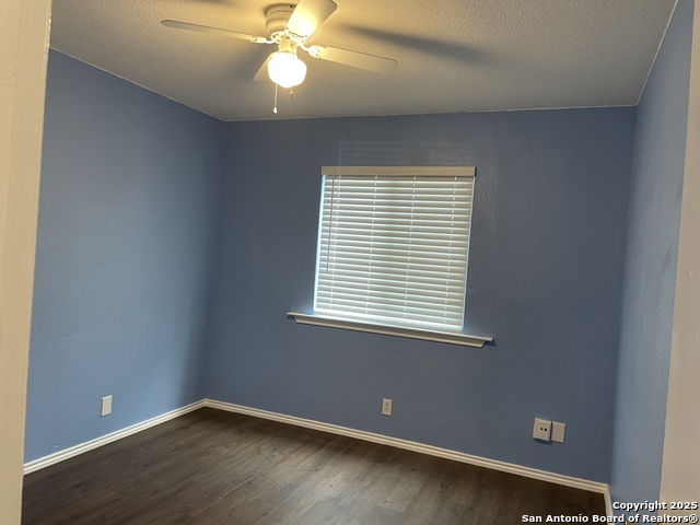 Image 7 of 21 For 5044 Ayrshire Dr