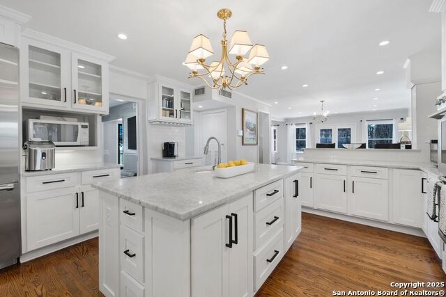 Image 10 of 32 For 112 Coventry Ln