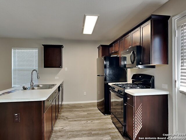 Image 4 of 15 For 9716 Marbach