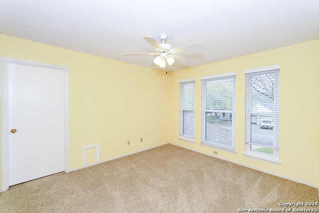Image 28 of 36 For 14743 Oak Briar