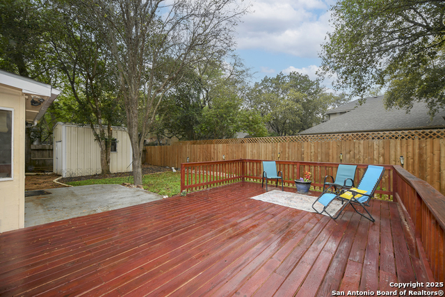 Image 32 of 36 For 14743 Oak Briar