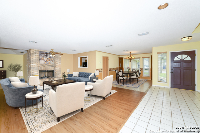 Image 6 of 36 For 14743 Oak Briar