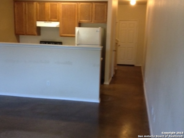 Image 4 of 11 For 10827 Mathom Landing  3
