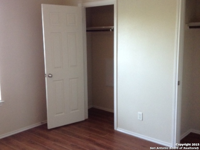 Image 9 of 11 For 10827 Mathom Landing  3