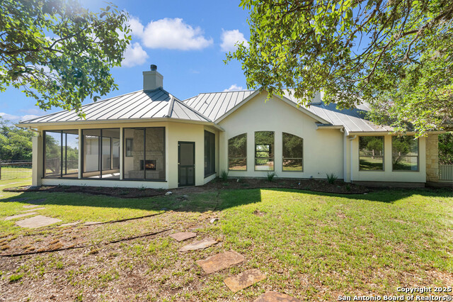 Image 29 of 38 For 202 Park Ridge