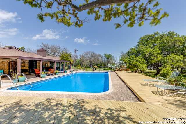 Image 27 of 50 For 8651 Bindseil Ln