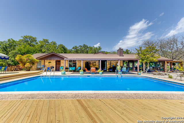 Image 29 of 50 For 8651 Bindseil Ln