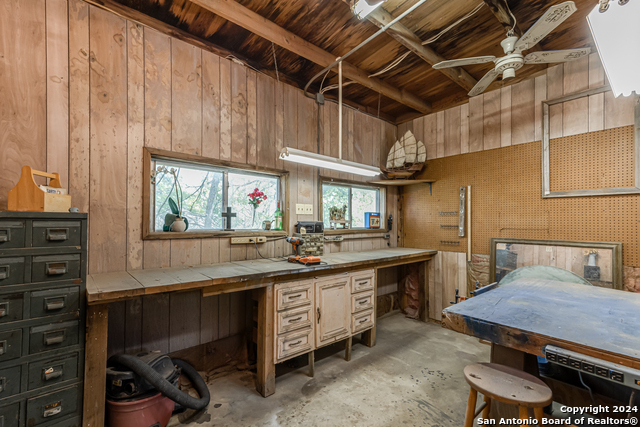 Image 33 of 50 For 8651 Bindseil Ln