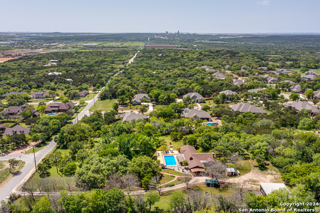 Image 40 of 50 For 8651 Bindseil Ln