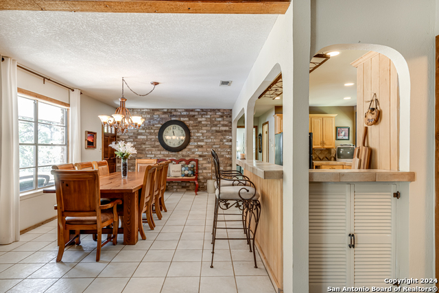 Image 5 of 50 For 8651 Bindseil Ln