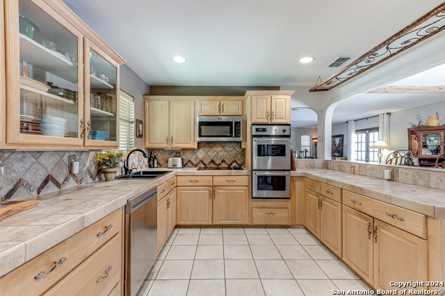 Image 8 of 50 For 8651 Bindseil Ln