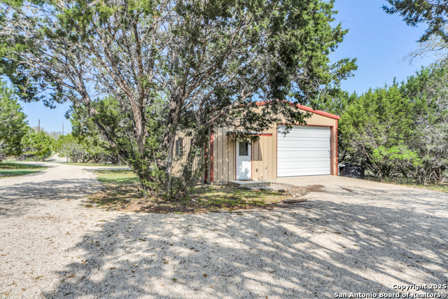 Listing photo id 23 for 116 Clear Spring