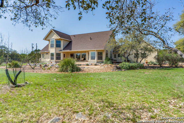 Listing photo id 30 for 116 Clear Spring