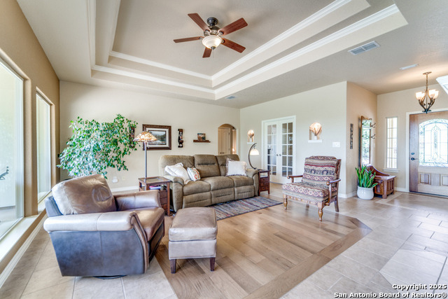 Listing photo id 2 for 116 Clear Spring