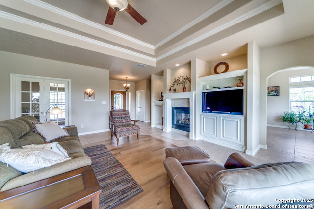 Listing photo id 4 for 116 Clear Spring