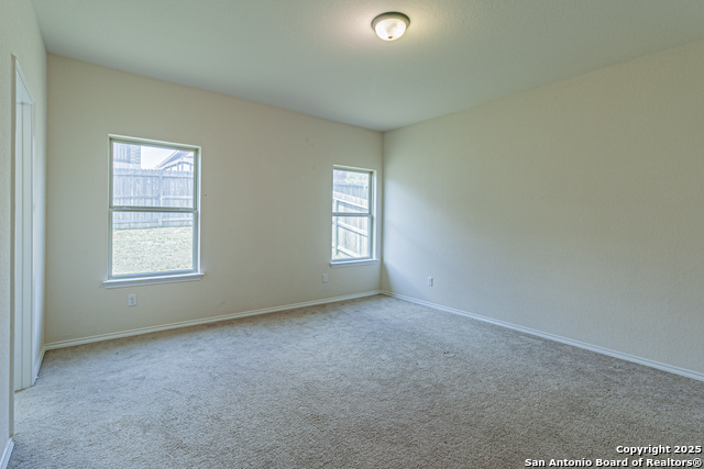 Image 15 of 38 For 2733 Barkey Spring