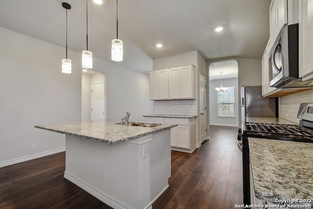 Image 10 of 25 For 13910 Trinity Cove