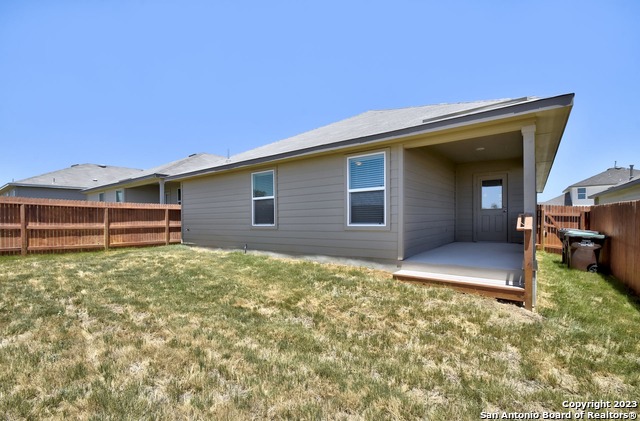 Image 24 of 25 For 13910 Trinity Cove