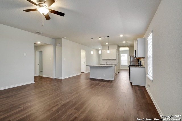 Image 6 of 25 For 13910 Trinity Cove