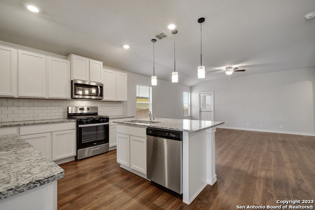 Image 7 of 25 For 13910 Trinity Cove