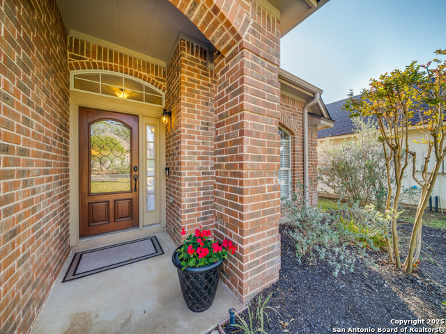 Image 4 of 28 For 2612 Foresthaven Dr.