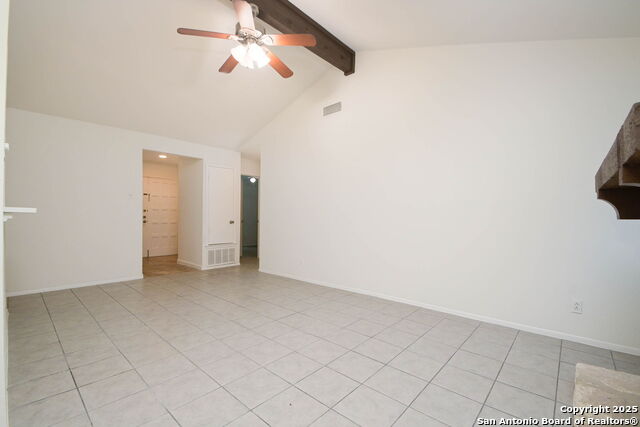 Image 10 of 25 For 8611 Tanbark Dr