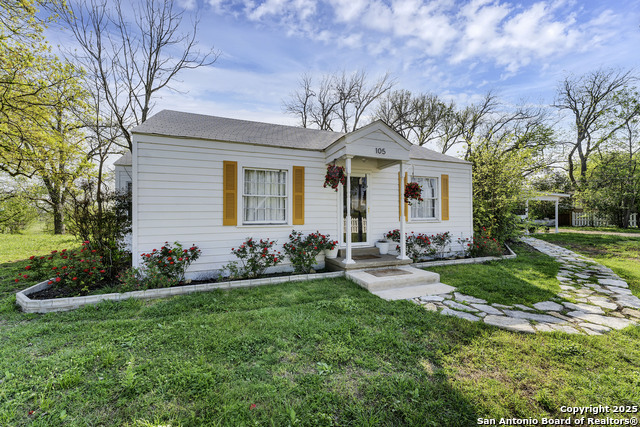 Image 15 of 68 For 105 River Rd Nw